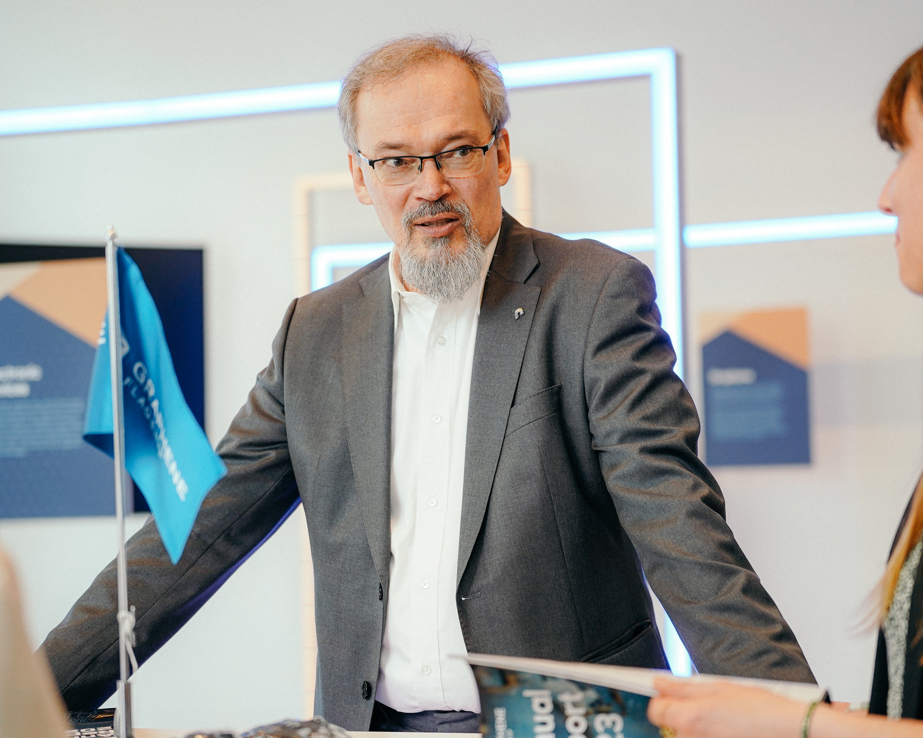 Former Graphene Flagship Director Jari Kinaret
