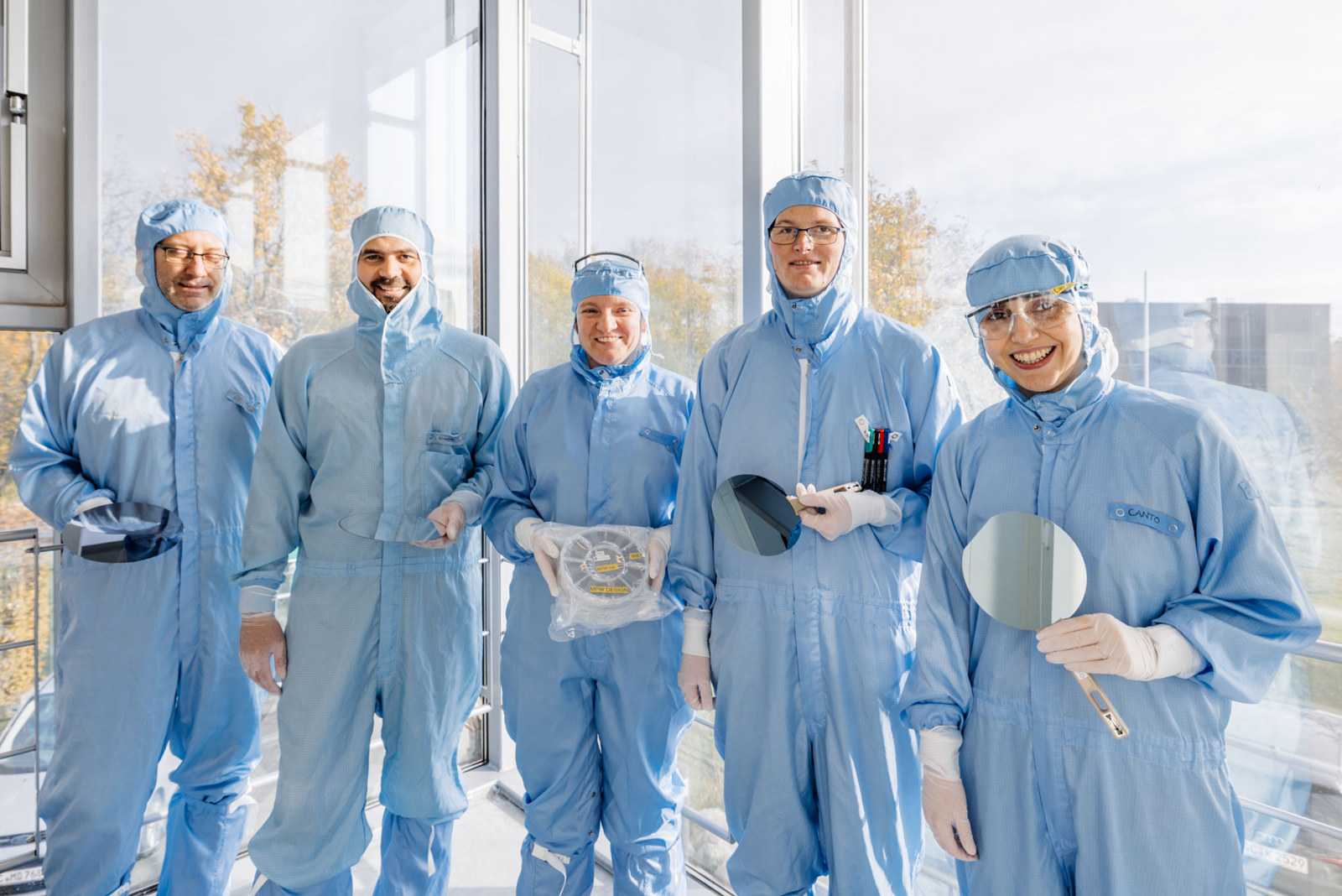 AMO 2D-EPL wafer production team